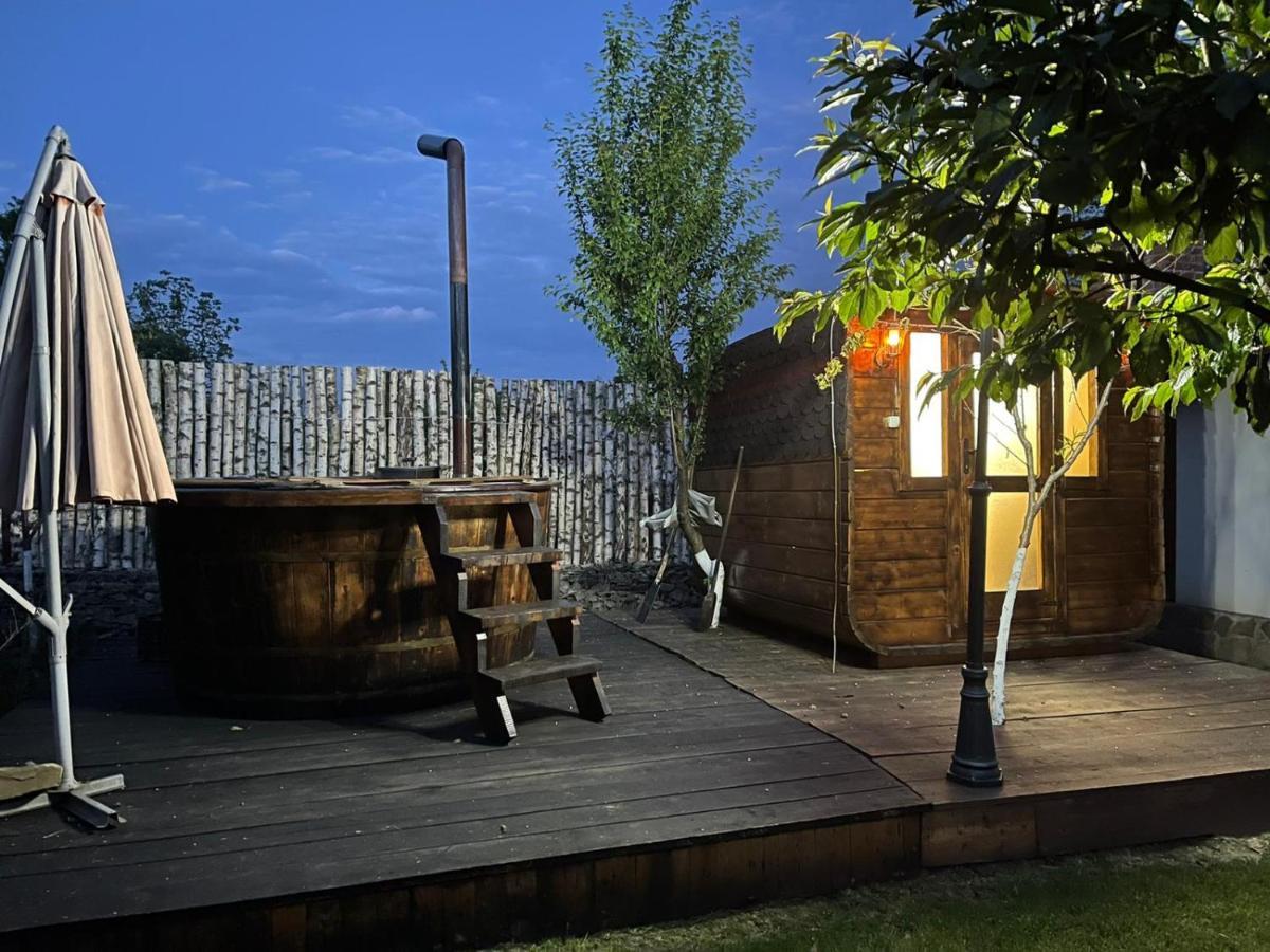 Agropa Garden Hotel Prundul Birgaului Exterior photo