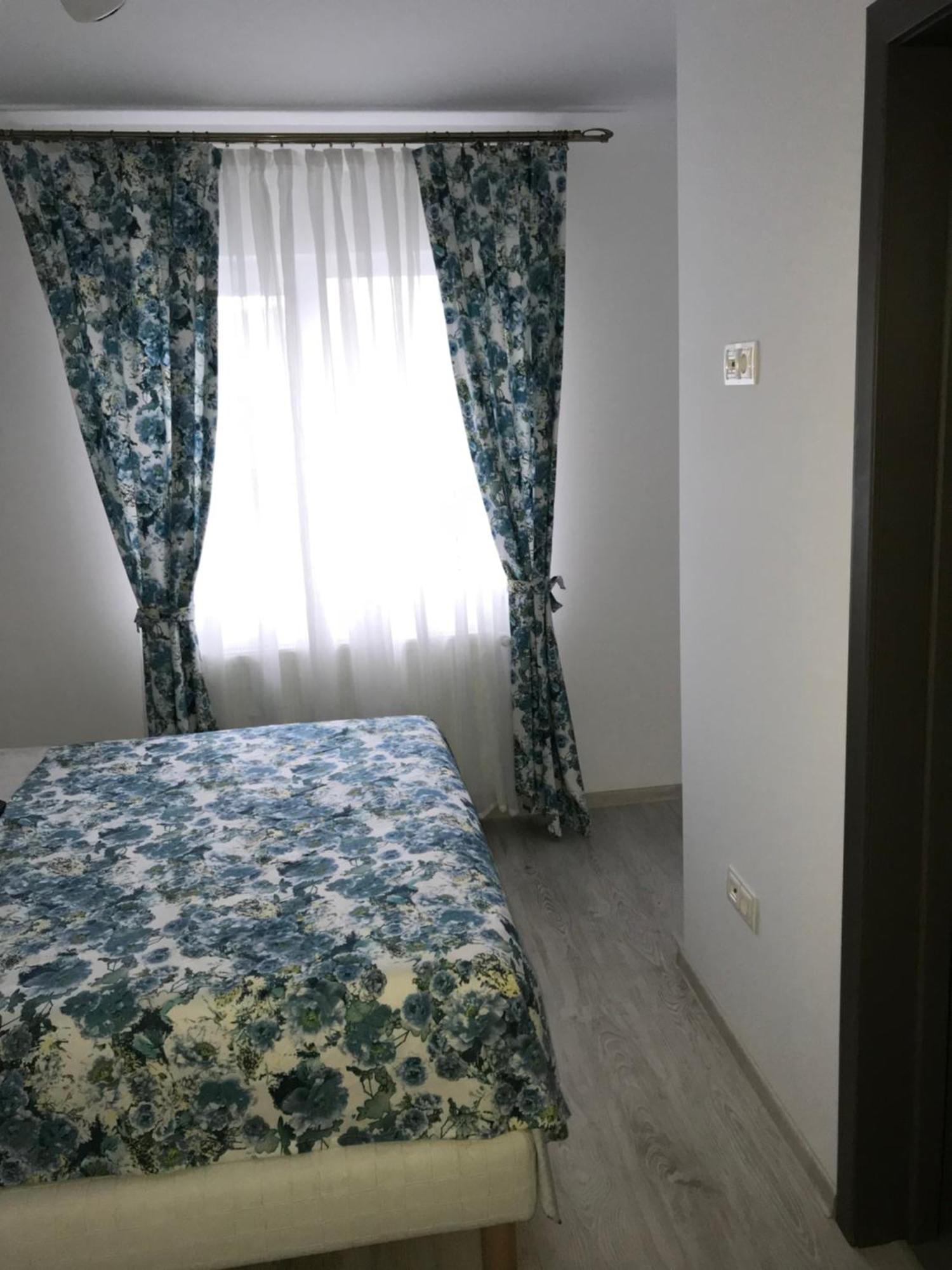 Agropa Garden Hotel Prundul Birgaului Exterior photo